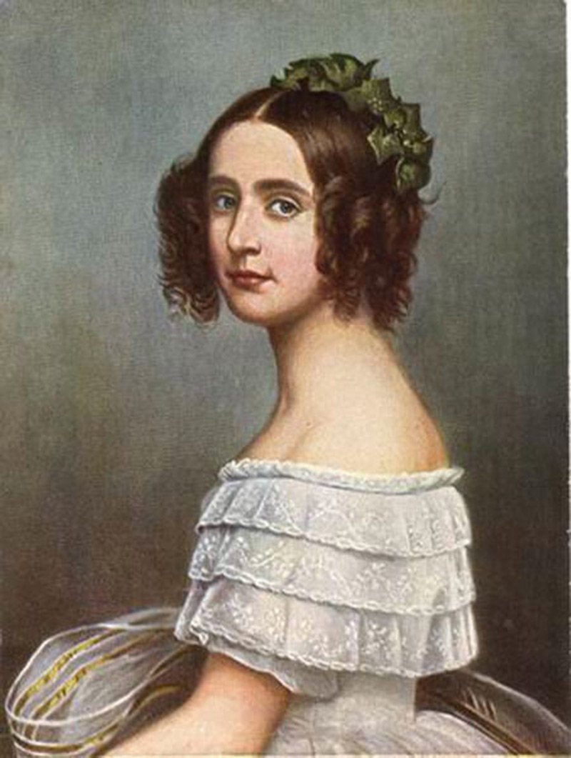 Bavyera Prensesi Alexandra Amalie</br>Prenses Alexandra aşırı boyutlarda bir temizlik delisiydi. Bu yüzden sadece ve sadece beyaz kıyafetler giyiyordu.