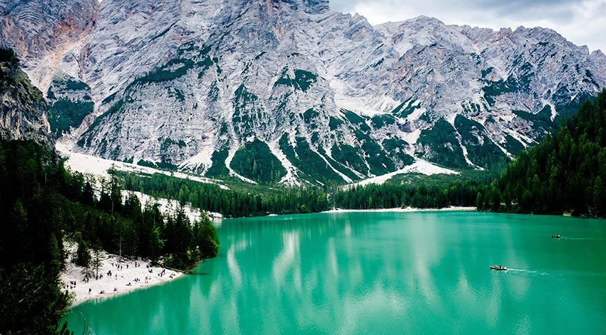 İtalya’nın doğal güzelliği: Lago di Braies