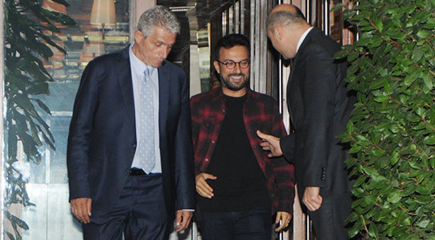 Megastar Tarkan, o soru karşısında cevapsız kaldı