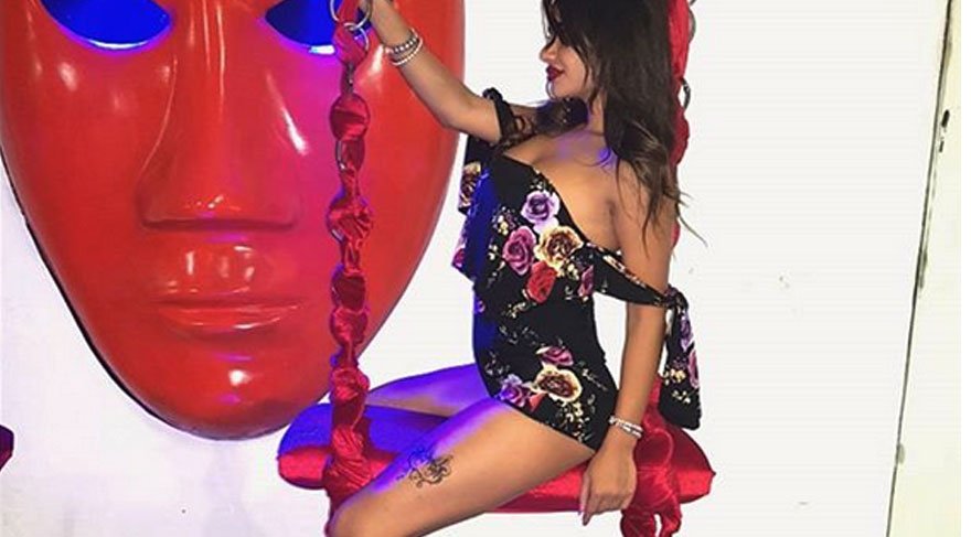 Naz Mila, kalçasına yaptırdığı dövmeyi paylaştı