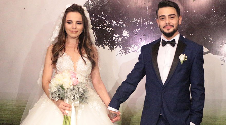 Rüzgar Erkoçlar, sevgilisi Tuğba Beyzaoğlu ile evlendi