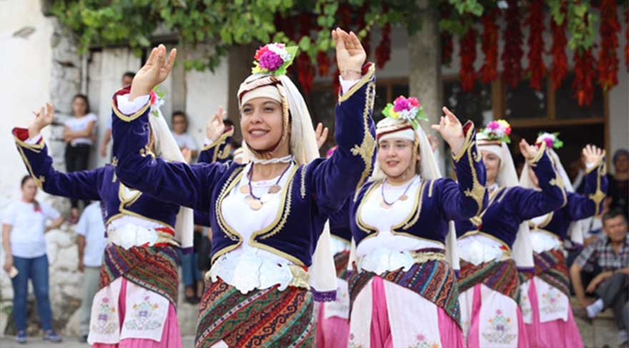 Köy şenlikle yaşayacak!