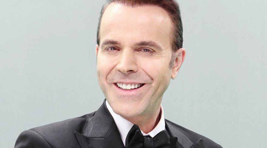 Soner Arıca’dan Ricky Martin pozu