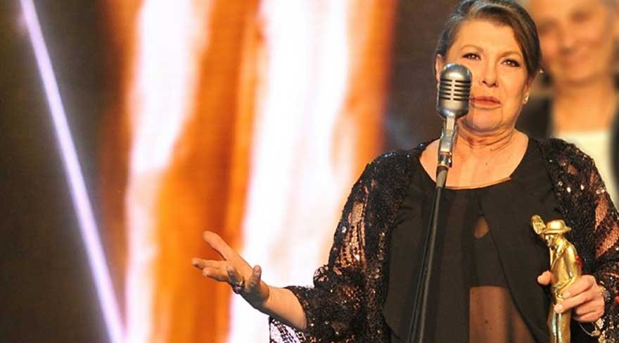 Suzan Aksoy: Sanat işini ülke olarak beceremedik