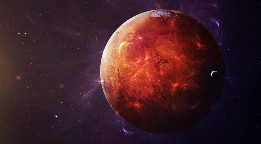 Merkür Koç burcuna geçtiği anda Merkür'ün temsil ettiği bir çok konuda atmosferde hız hakim olur. Öncelikle hızlı düşünüp hızlı aksiyon almamızı gerektirecek koşullarla karşılaşırız. Karar alırken, fikirlerimizi ifade ederken adeta arkamızdan sanki biri koşturuyormuşçasına hızlı davranırız.