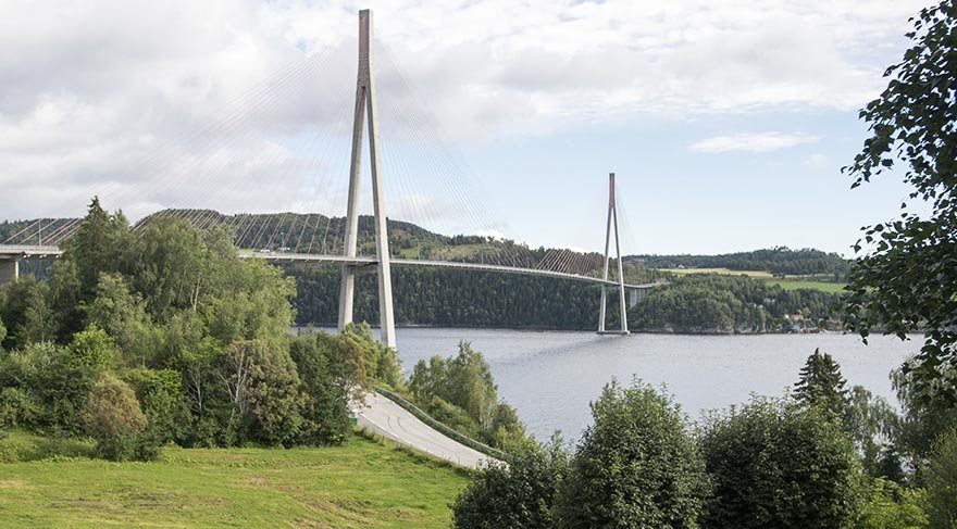 Norveç’in Skarnsundet Köprüsü