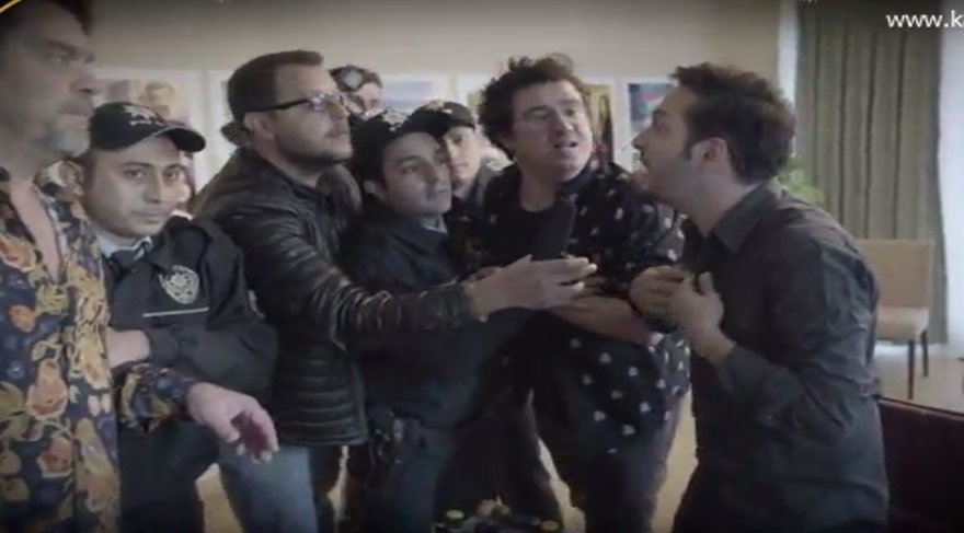 ‘Beyaz Show’da yayınlanan skeç izleyiciyi kırdı geçirdi!
