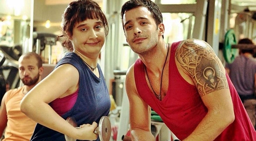 Gupse Özay’dan Cem Yılmaz açıklaması: ‘Onla rekabet etmem’