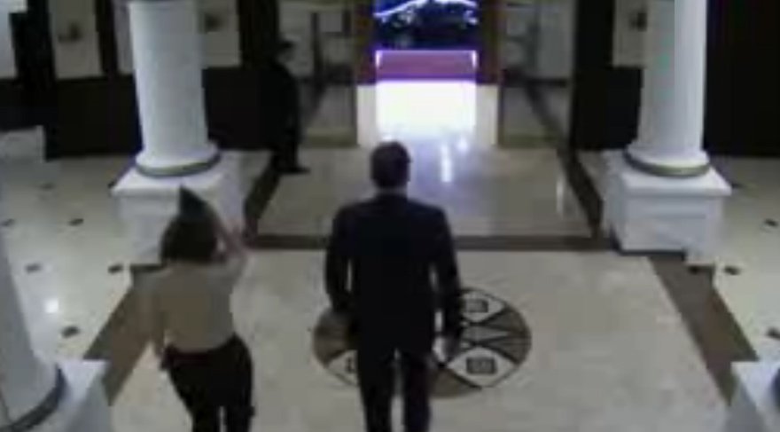 MİT Müsteşarı Hakan Fidan’ın darbe girişimi öncesi karargahtan çıkış anı