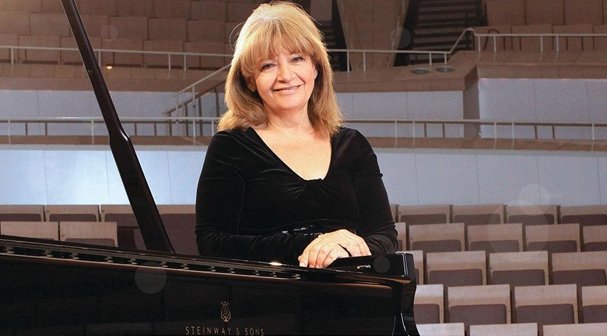İdil Biret 70’inci sanat yılını kutladı