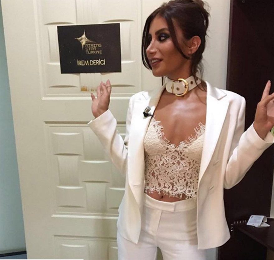 İrem Derici sigara içerken yakalanınca rahatsız oldu
