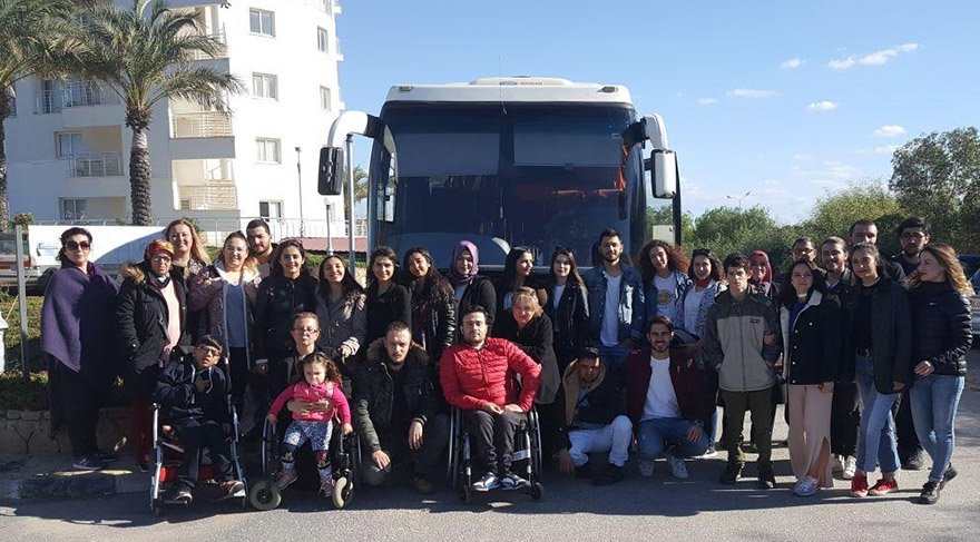 Engellere ‘Hayır’ Dediler! Genç Gönüllüler Hayatlara Dokundu…