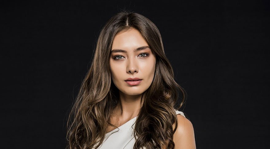 Neslihan Atagül’ün paylaşımı hamilelik müjdesi olabilir mi?