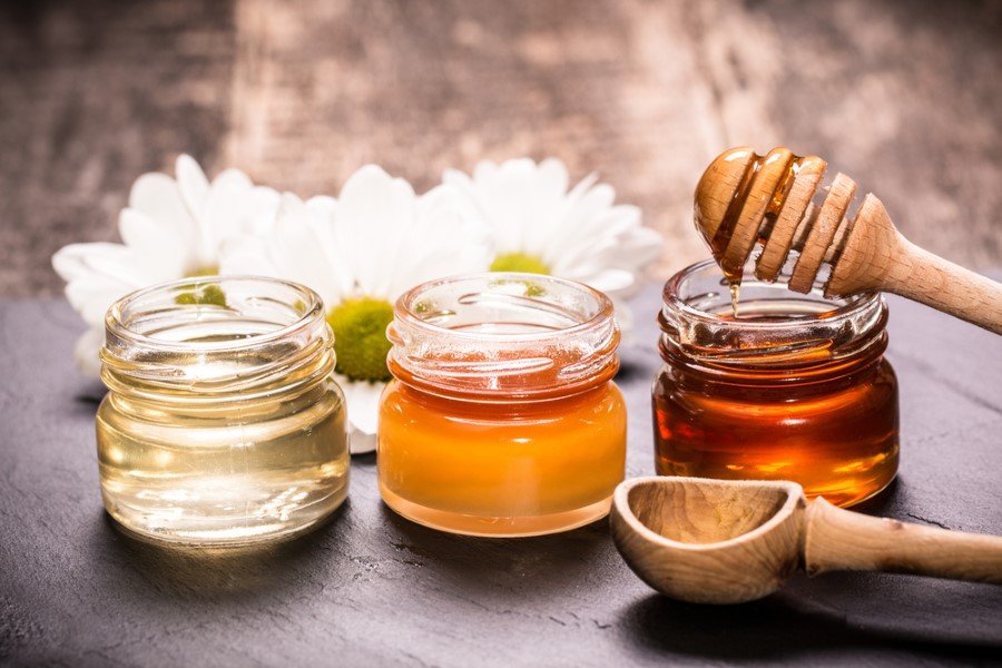 Bal ve elma sirkesi: Ayurveda metinlerine göre vücut dokusundaki yağlardan ve kolesterolden kurtulmanın en iyi yolu.