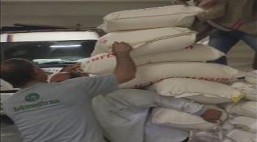 Kırşehir’li emekçi ekmek parası için 350 kiloyu sırtladı!