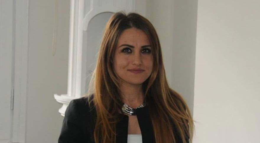Gazeteci Yeliz Koray, belediye başkanı tarafından nasıl taciz edildiğini anlattı