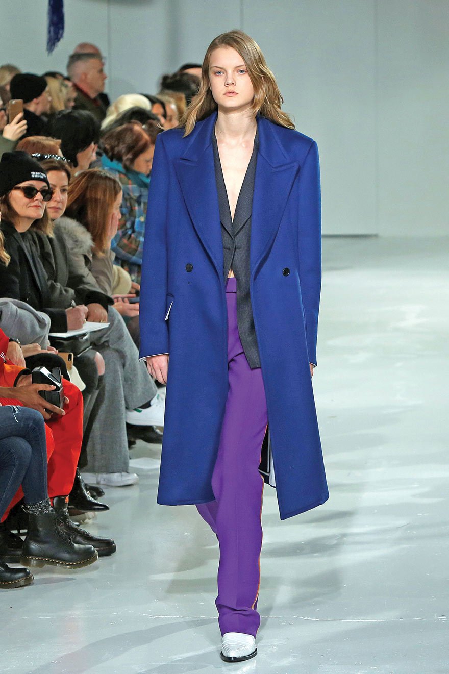 2017-02-10t173256z_781239458_rc153039d8e0_rtrmadp_3_fashion-new-york-calvin-klein