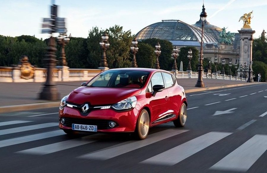 Model: RENAULT Clio 1.2 16V Joy Hatchback,1149cm3 ,75BG </br>Vites: Manuel </br>Yakıt: Benzin </br>Fiyat: 64.900 TL