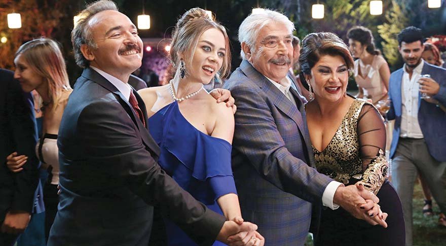 Tam bir aile komedisi