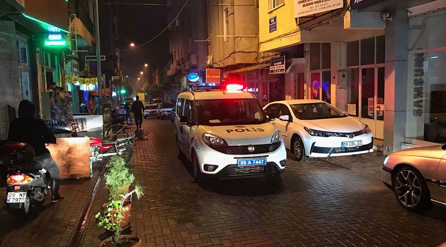 Beyaz sahilleriyle de tanınan adanın kendine özgü damak lezzetleri de öne çıkıyor.
