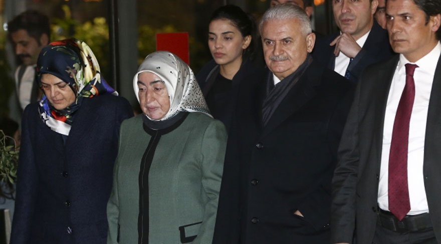 Başbakan Binali Yıldırım, 68 Kore Gazisi ile Ayla filmini izledi