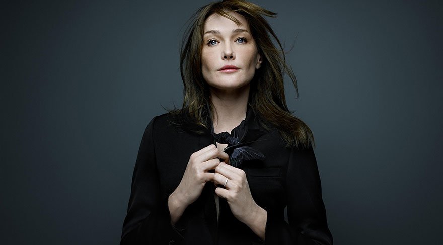 Carla Bruni, İstanbul´da hayranlarıyla buluşuyor