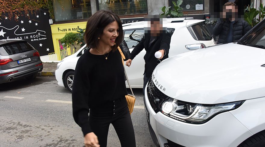 Aceleci Selin Gökbakar