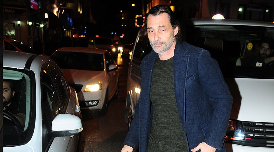 Erdal Beşikçioğlu’nun keyifsiz halleri dikkat çekti