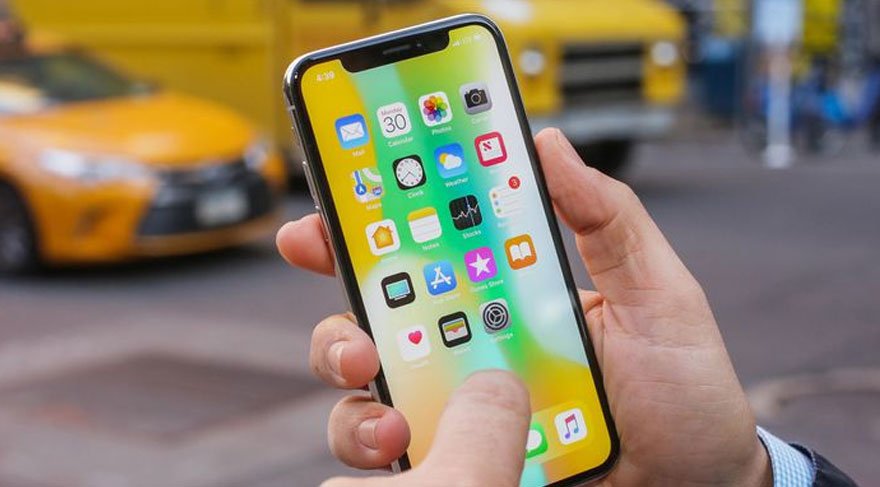 Bunu da yaptılar: Ucuz iPhone X!