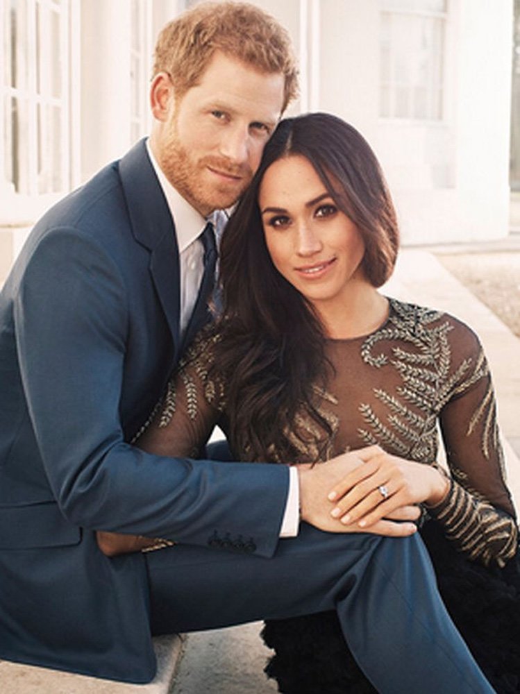 Kent Prensesi Michael Meghan Markle In Karsisina Zenci Karsiti Bros Ile Cikti Moda Haberleri