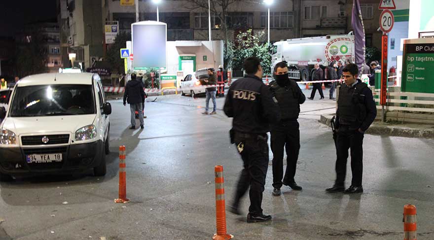 Yarışın en önemli özelliği kano üzerinde yapılması.