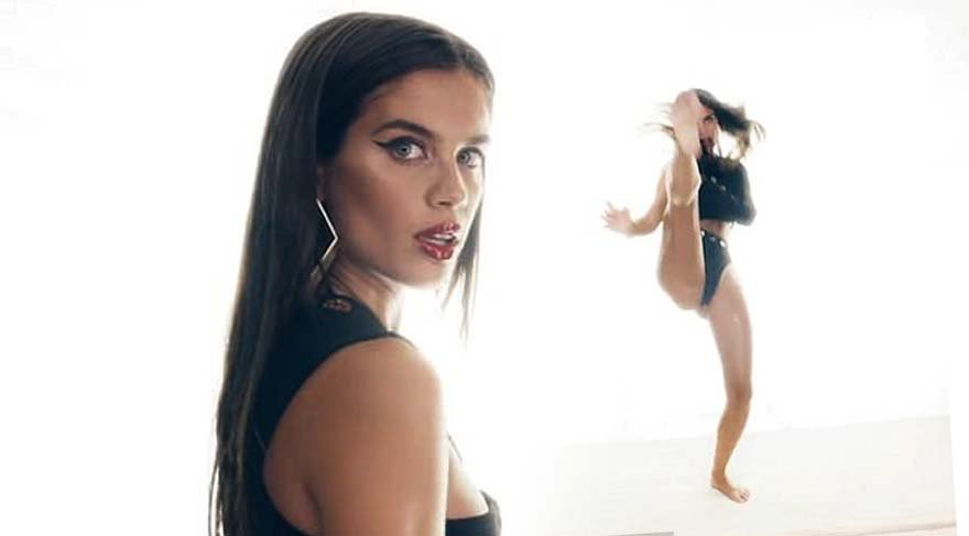 Model Sara Sampaio karate yaparsa!