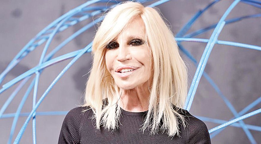 Yılın moda ikonu; Donatella