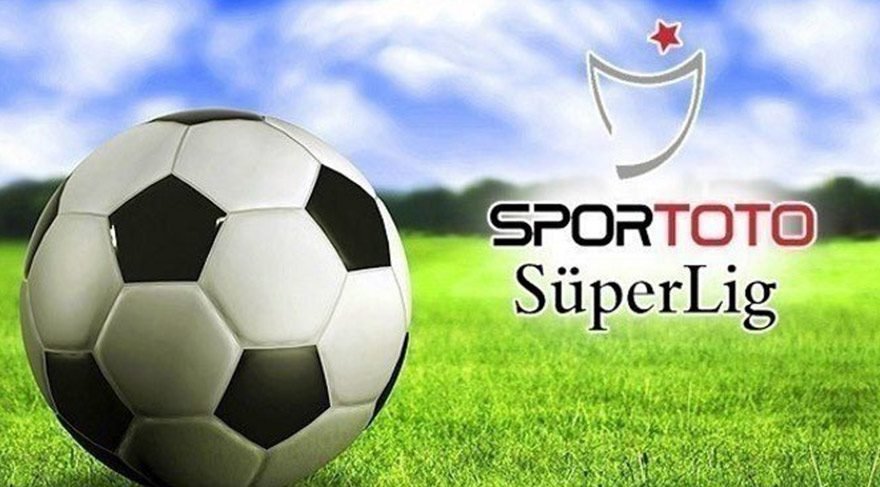 Süper Lig puan durumu: İşte 17. hafta maç sonuçları ve Spor Toto Süper Lig güncel puan durumu. Zirve kızıştı!
