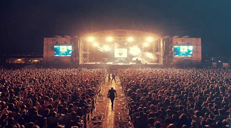 Büyük festivallerde yılbaşı sürprizi