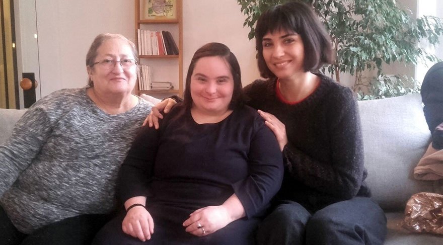 Down sendromlu Özlem, Tuba Büyüküstün ile kavuştu