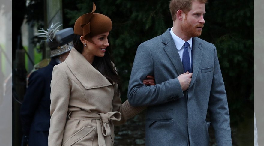 Meghan Markle’ın Noel günü giydiği elbise merak konusu oldu