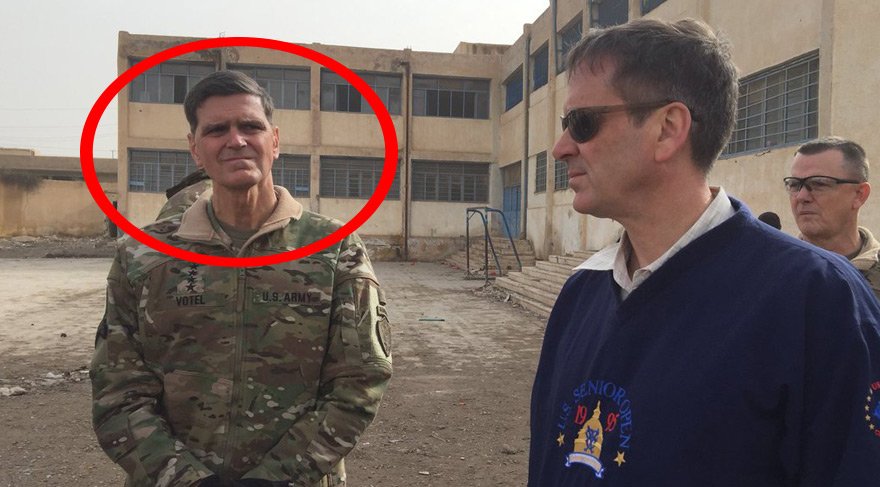ABD’li general Rakka’da! Manidar ziyaret…