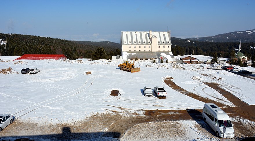 Uludağ’daki Büyük Otel yıkıldı, arsası otopark oldu