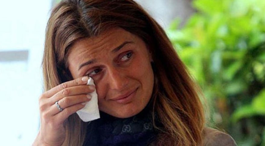 Tuğba Özay’dan şoke eden açıklama: “Canlı bomba olup…”