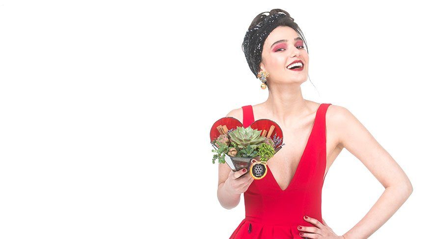 Merve Büyüksaraç’tan sevgililer gününe özel tasarım