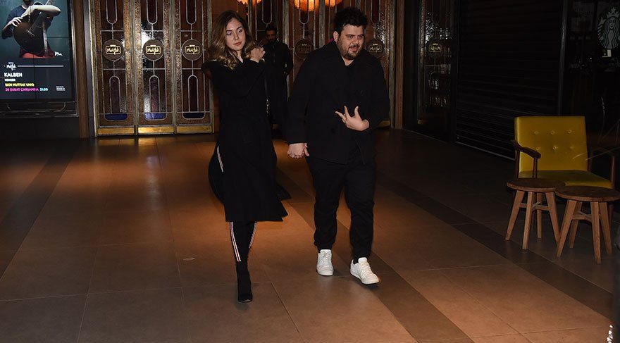 Eser Yenenler yeni aşkıyla objektiflere yansıdı