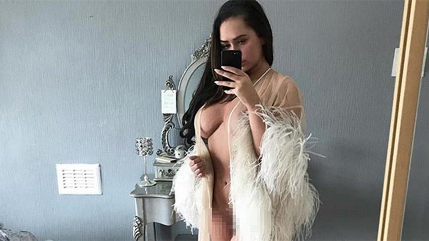 Şöhret budalalığı sınır tanımıyor… Neredeyse çırılçıplak!