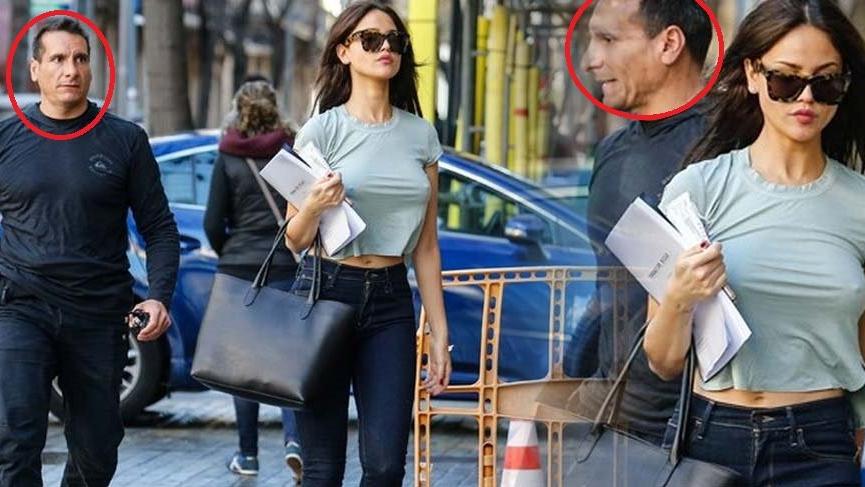 Eiza Gonzalez’den cesur kıyafet