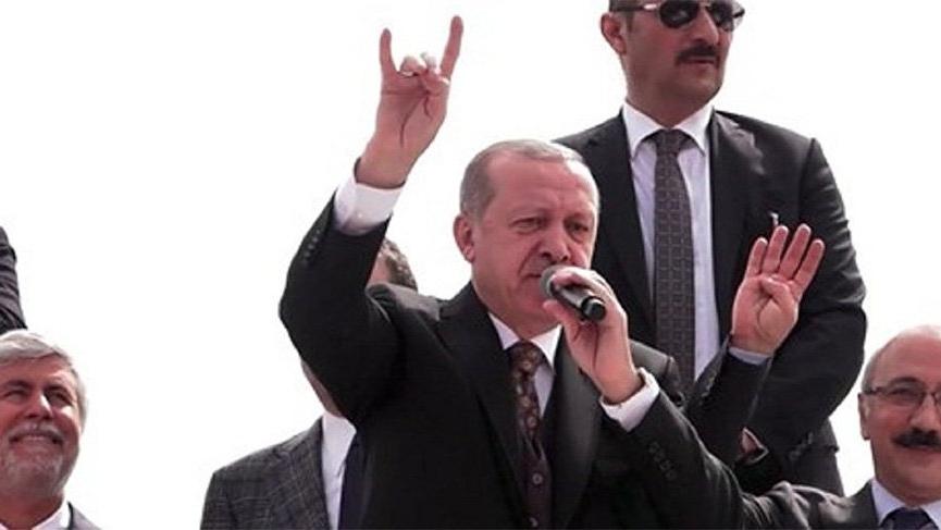 AKP’den ilk açıklama: Bozkurt yapmadı…