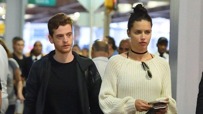 Adriana Lima, Metin Hara’yı ailesiyle tanıştırdı