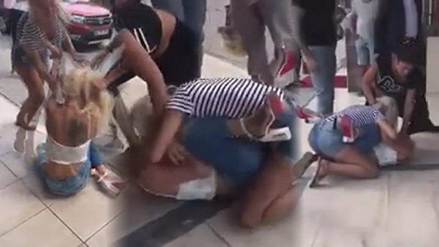 Beylikdüzü’nde rezalet! Kadınların sokak kavgası şoke etti
