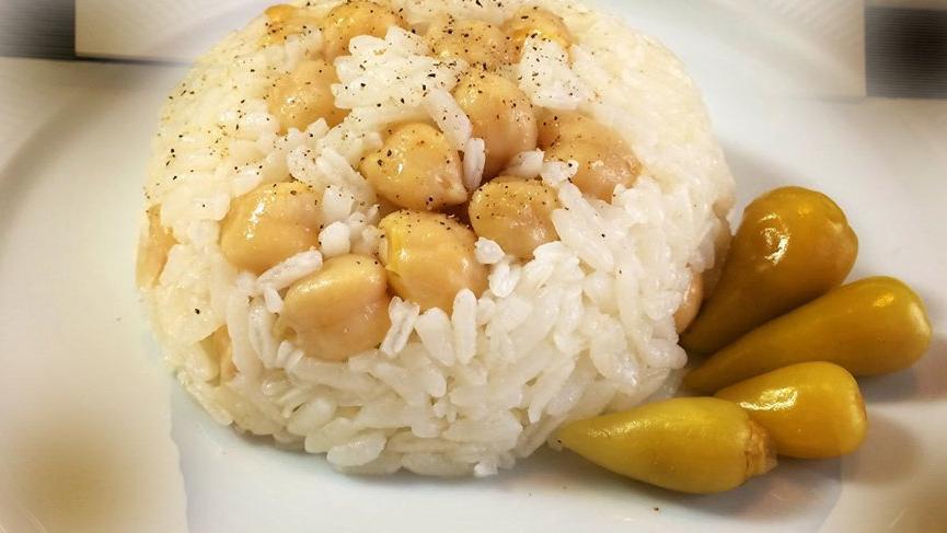 Tavuklu Pilav Nasil Yapilir Iste Nohutlu Ve Tavuklu Pilav Tarifi Yemek Tarifleri