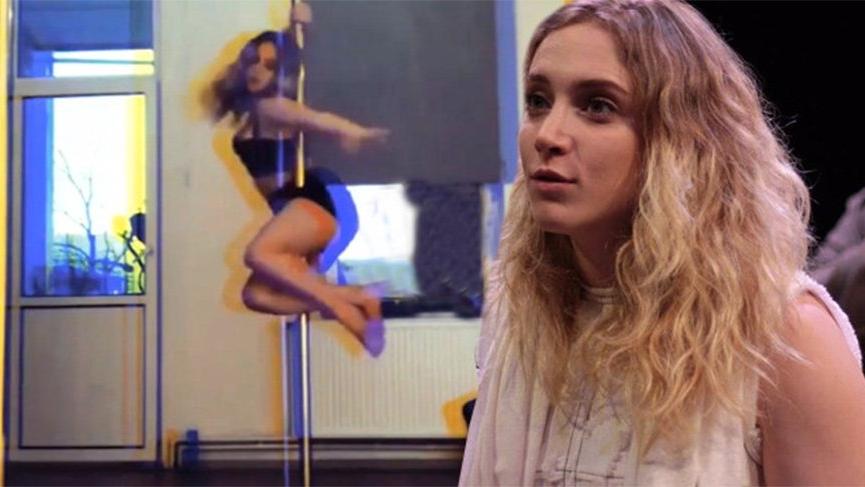 Ufak Tefek Cinayetler oyuncusunun direk dansı performansı