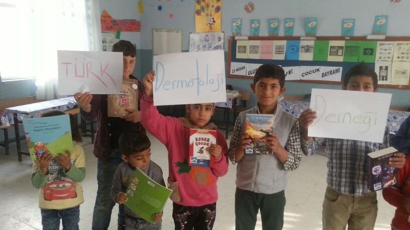 Türk Dermatoloji Derneği’nden çocuklara mektup